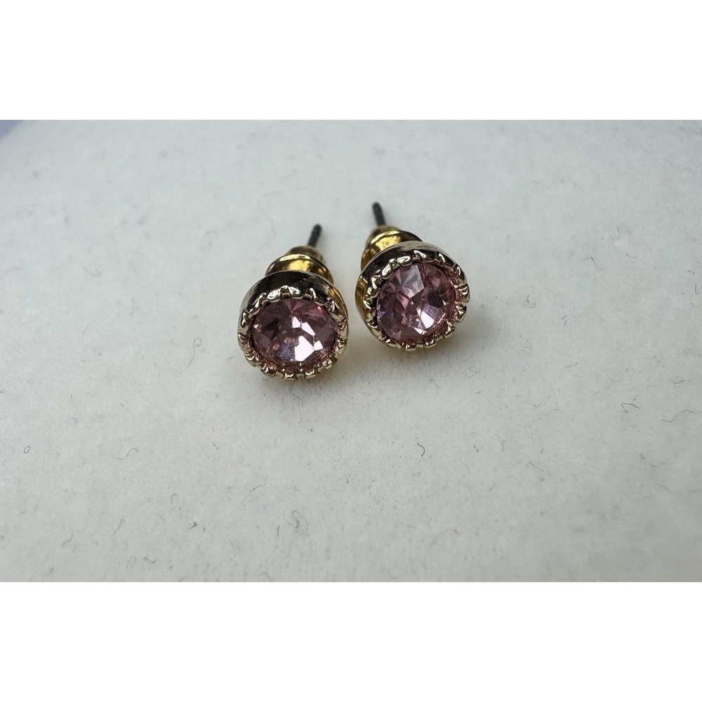 New Crystal Purple Gold Plated Studs Earrings NWOT Fashion Jewelry Everyday - Picture 3 of 3